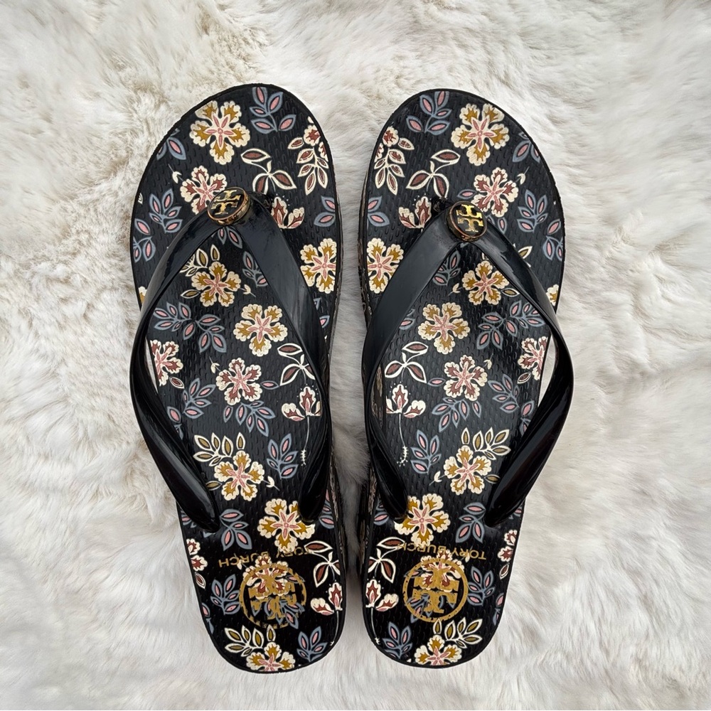 Tory Burch Black Floral Women's Platform Flip Flops - Picture 9 of 9